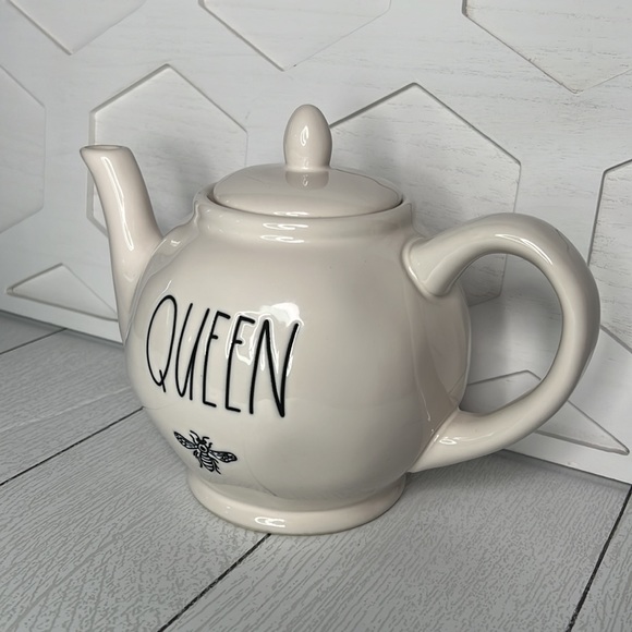 RaeDunn Queen Bee Cream Teapot Bumble Bee Magenta Summertime Collectible - Picture 2 of 4